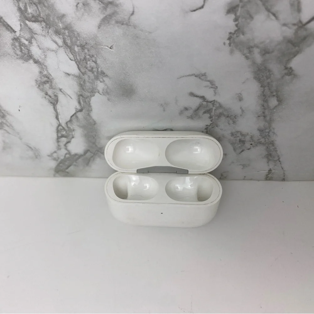 Apple AirPods Pro Charging Case Only A2190 headphones